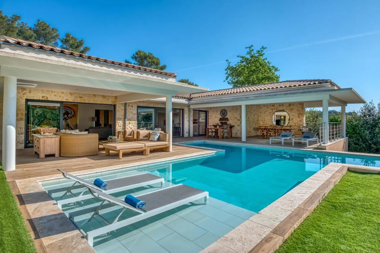 La Villa Miel Opio Gasthof